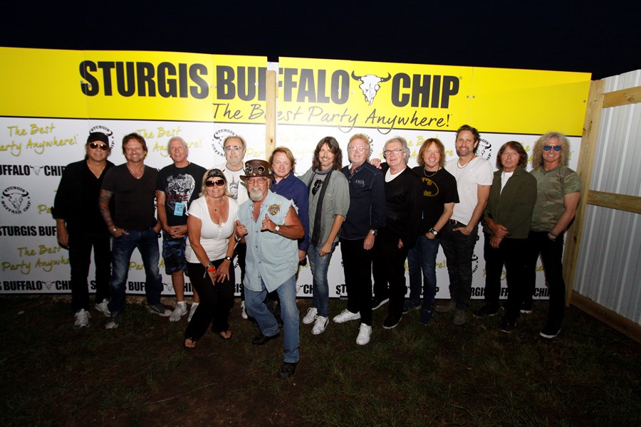 View photos from the 2018 Meet-n-Greet Foreigner Photo Gallery